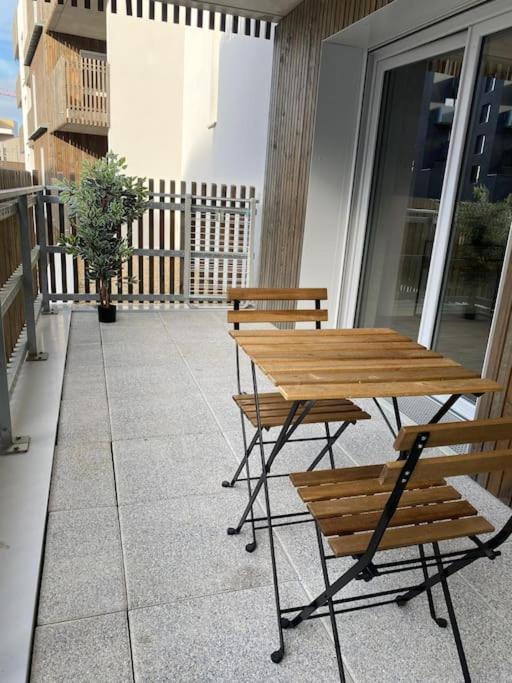 T3 Moderne - Proche Tram - Parking Prive Apartment Angers Exterior photo